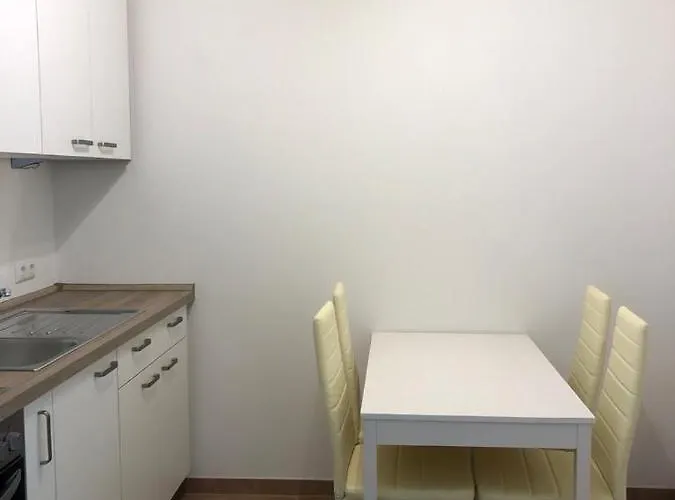 Chen, 2 Doppelzimmer , Ebk, Separater Balkon *